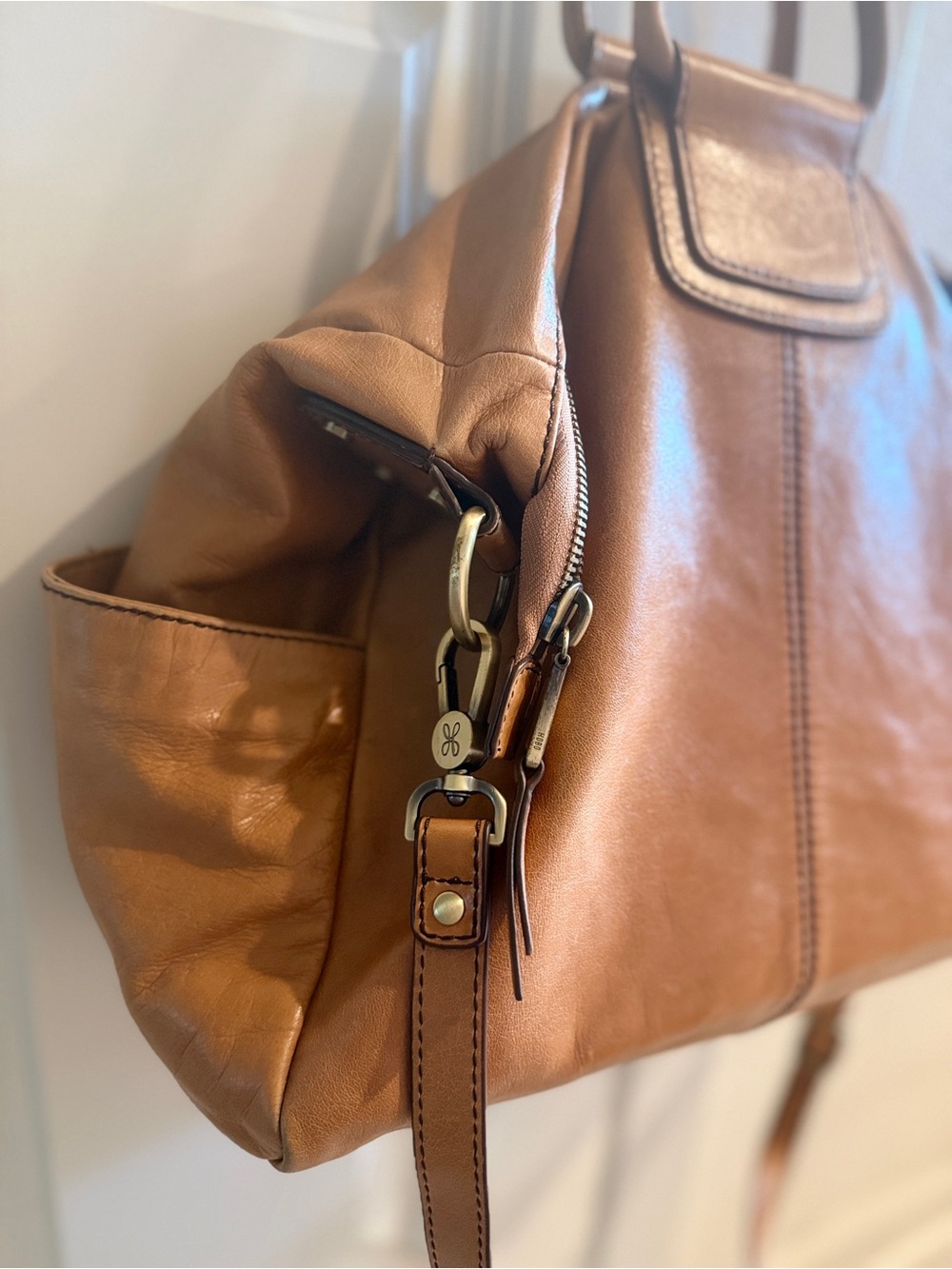 HOBO Sheila Satchel - Picture 4 of 16